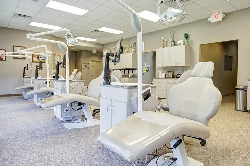 Stewart Smiles office tour